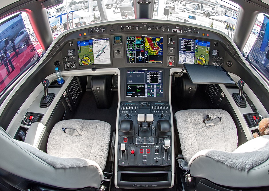 jet aziendale dell'aviazione Embraer Praetor 600