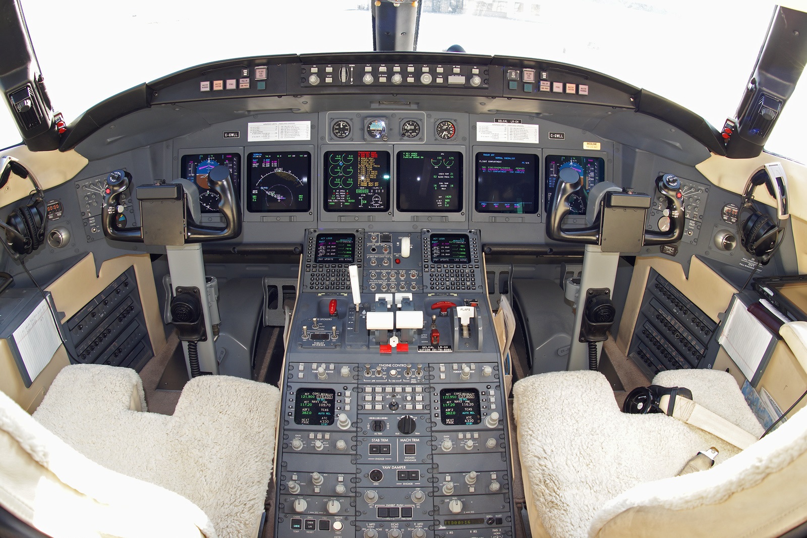 jet privato Bombardier Challenger 604