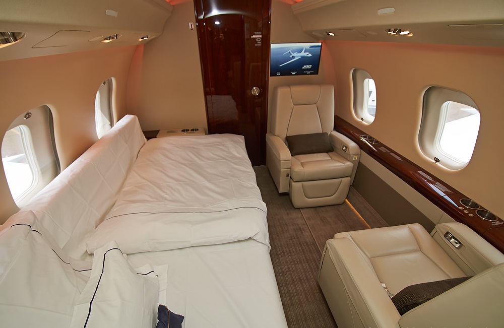 jet dell'aviazione aziendale Bombardier Global 6000