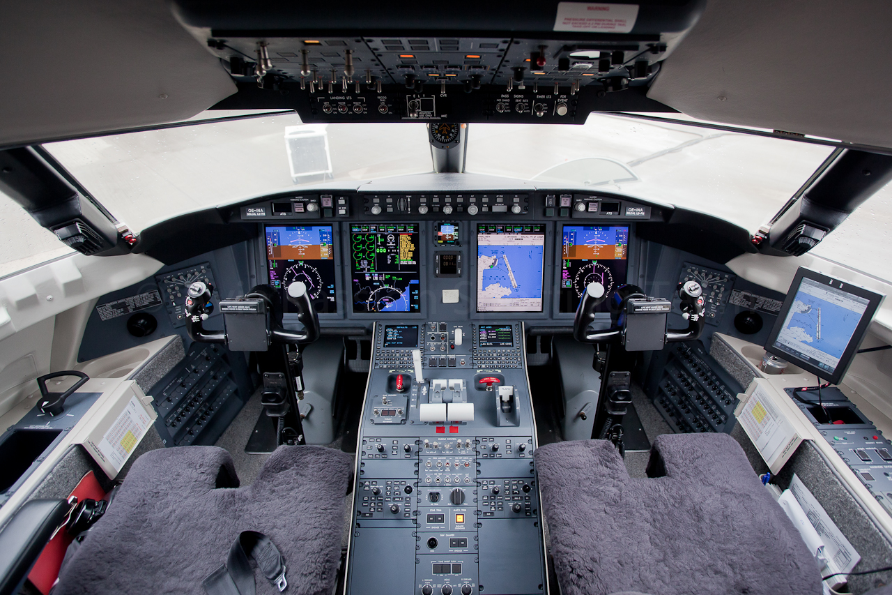 rent Bombardier Challenger 605
