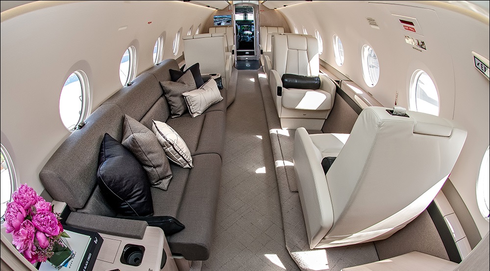 jet dell'aviazione aziendale Gulfstream G280