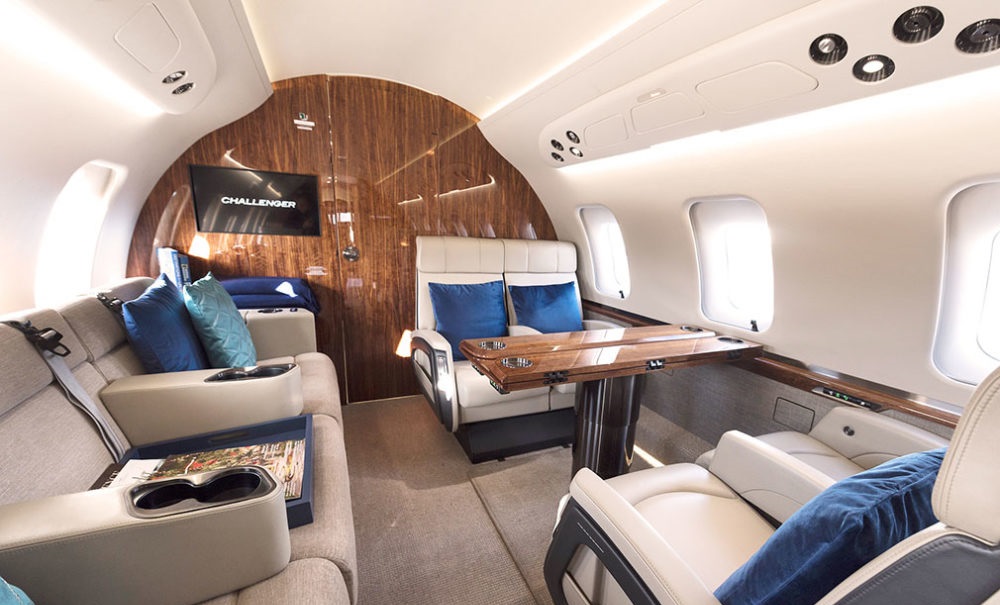 jet Bombardier Challenger 650