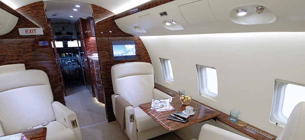 jet d'affari Bombardier Challenger 850