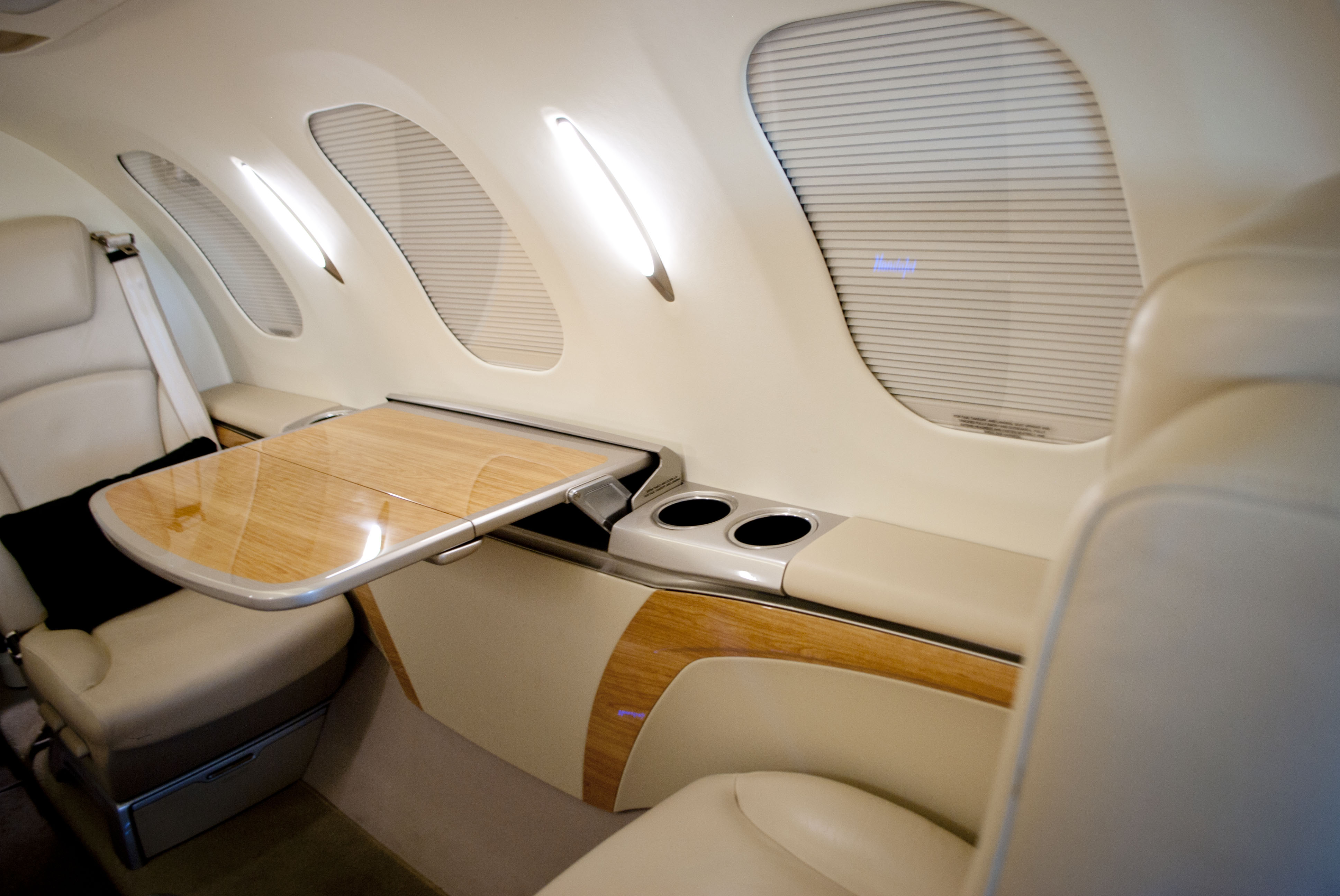 aereo d'affari HondaJet HA-420